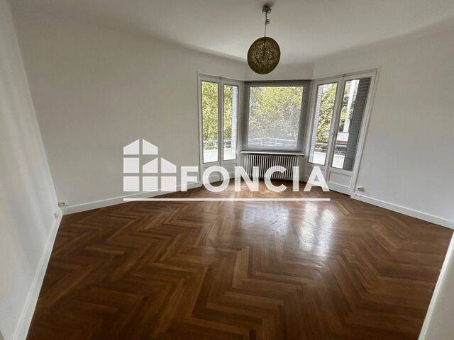 Appartement 4 pièces 95 m² · à Annecy · 94,8 m² · 1 407 €