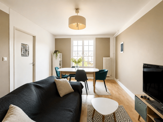Appartement à vendre 189 000 € 4 pièces 3 chambres 79 m² Étage 3/4 Tours 37200
