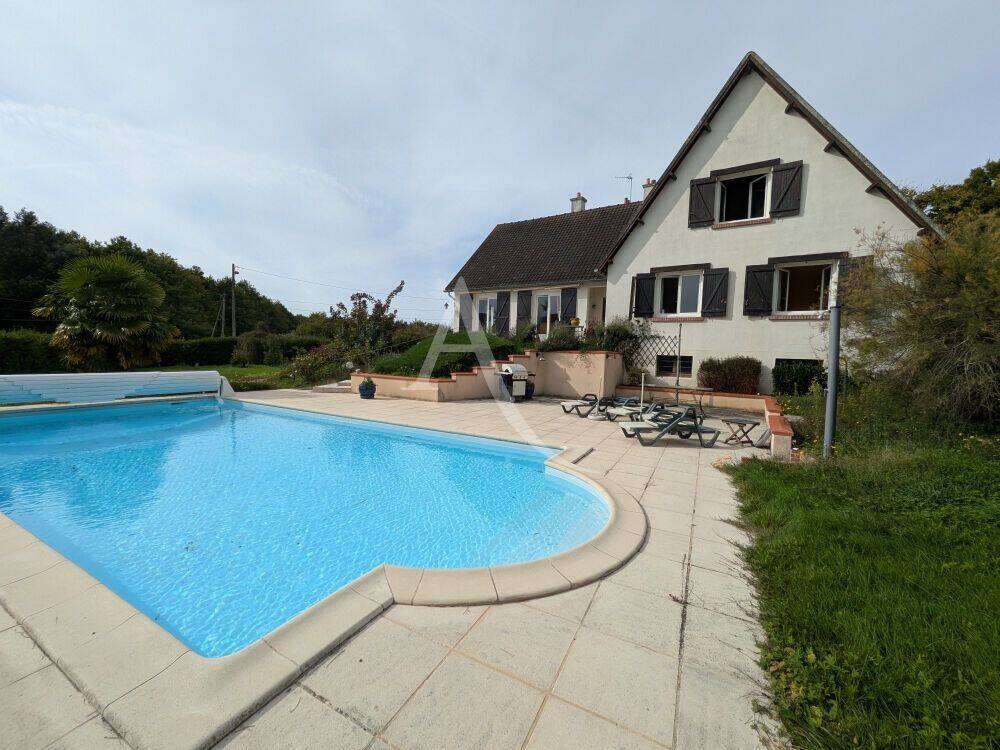 Maison 8 pièces 288 m² · à Valloire-sur-Cisse · 288 m² · 295 000 €