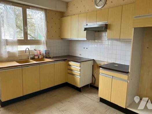 Appartement à vendre 125 688 € 4 pièces 2 chambres 72,8 m² 10ème étage Lorient 56100