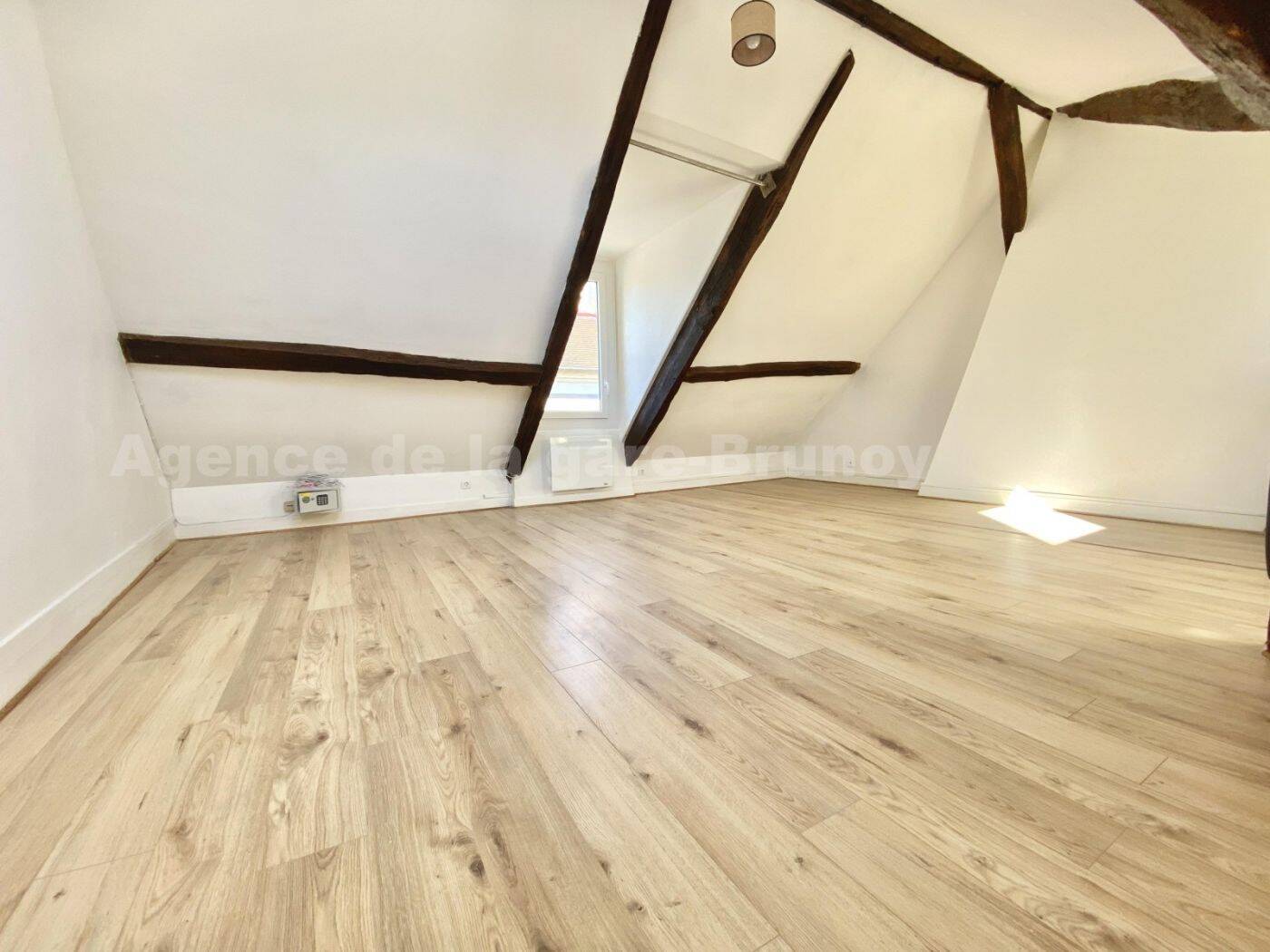 Appartement 1 pièce 23 m² · à Brunoy · 23 m² · 620 €/mois