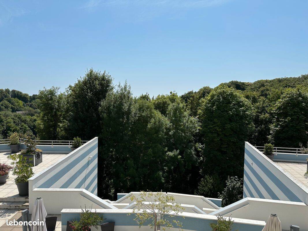 Appartement 2 pièces 51 m² · à Mont-Saint-Aignan · 51 m² · 60 000 €