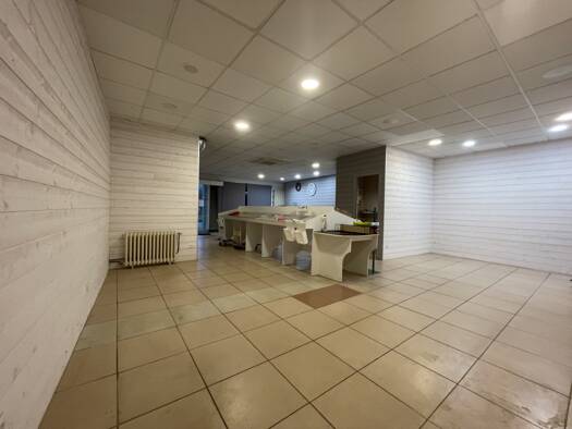 Local commercial à vendre 97 900 € 118 m² de surface de vente Ingrandes 86220