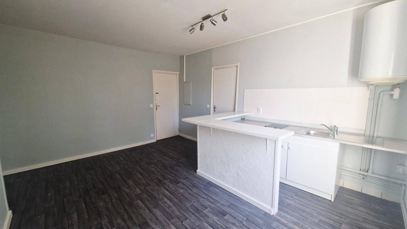 Appartement 2 pièces 37 m² · à Rozay-en-Brie · 37,1 m² · 598 €