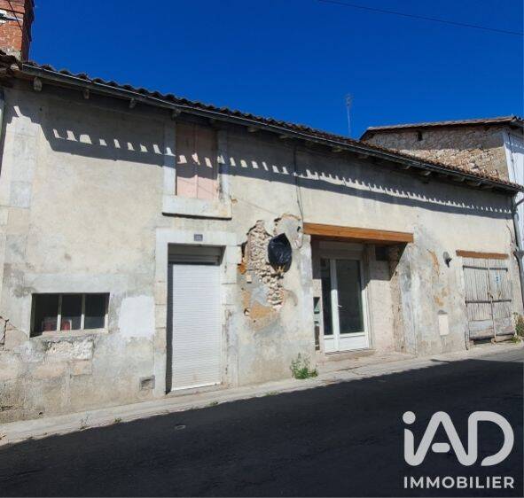 Maison 5 pièces 100 m² · à Saint-Astier · 100 m² · 92 000 €