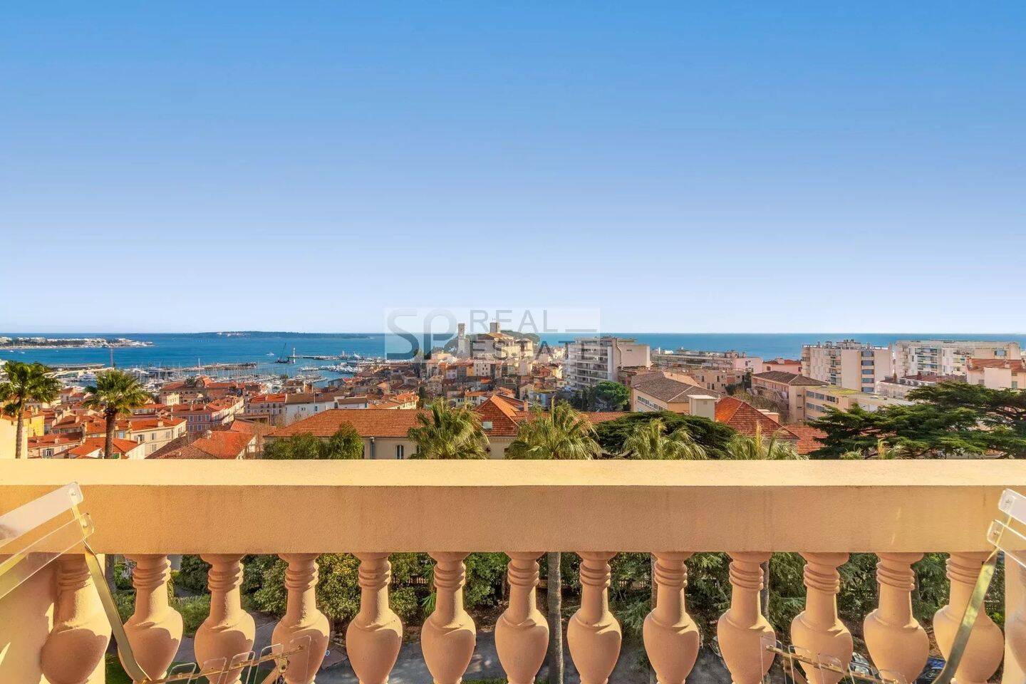 Appartement 2 pièces 91 m² · à Cannes · 91,2 m² · 1 090 000 €