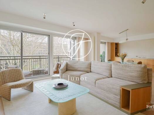 Appartement à vendre 2 195 000 € 3 pièces 2 chambres 93,5 m² Étage 5/9 Ecole Militaire Paris 7ème arrondissement 75007