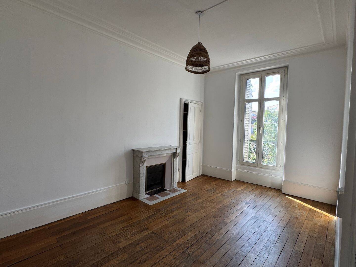 Appartement 4 pièces 71 m² · à Dijon · 71 m² · 890 €