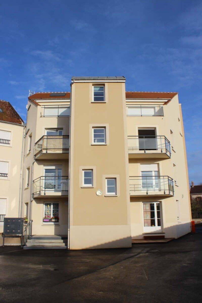 Appartement 3 pièces 65 m² · à La Ferté-Gaucher · 65 m² · 770 €