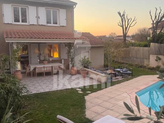 Maison à vendre 259 900 € 4 pièces 2 chambres 90 m² 384 m² de terrain Salaise-sur-Sanne 38150