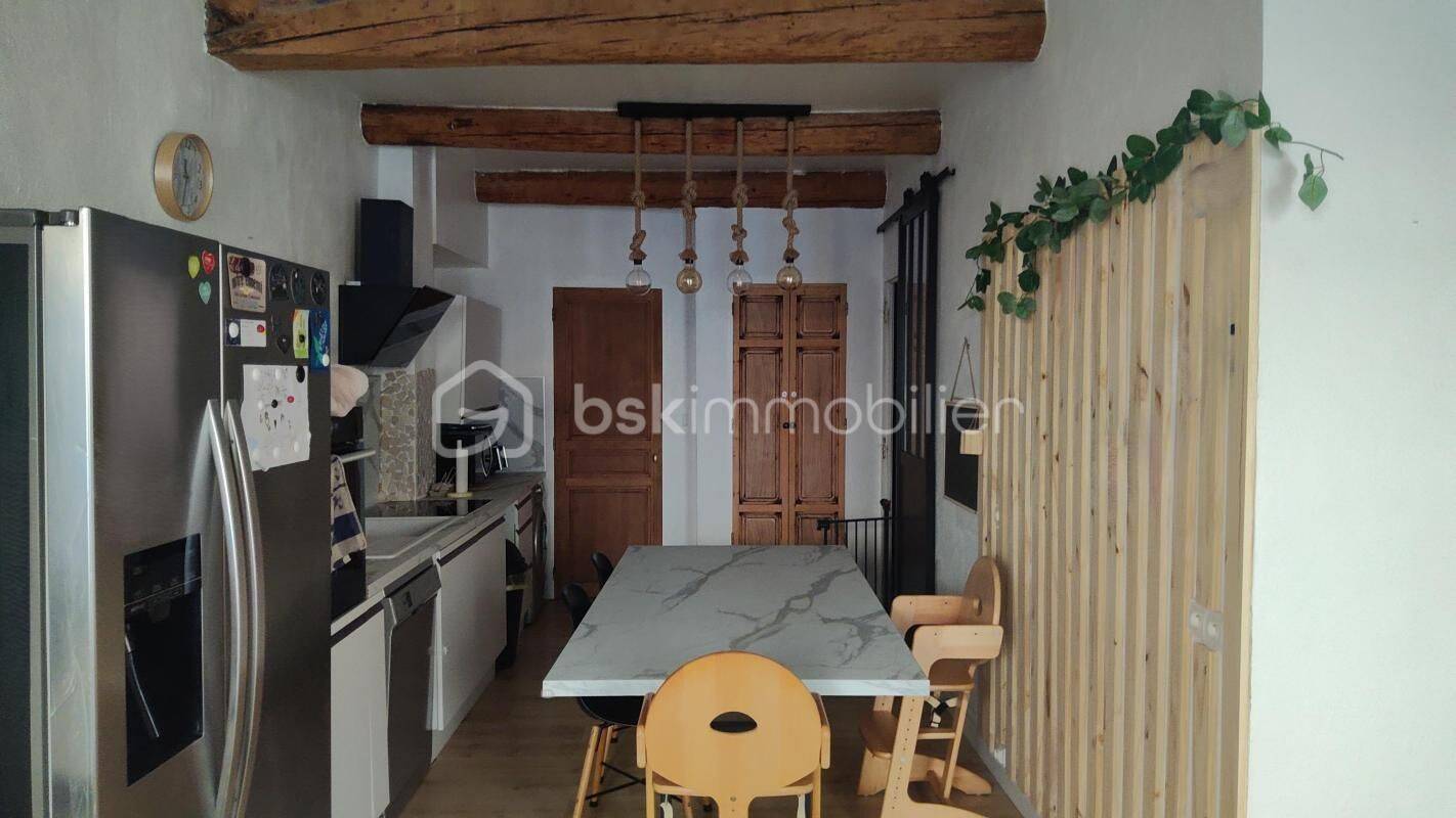 Maison 5 pièces 103 m² · à Mane · 103 m² · 210 000 €