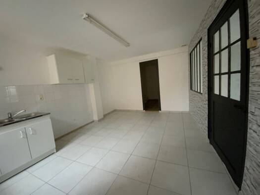 Appartement à louer 395 € 2 pièces 1 chambre 48 m² RDC Buxy 71390