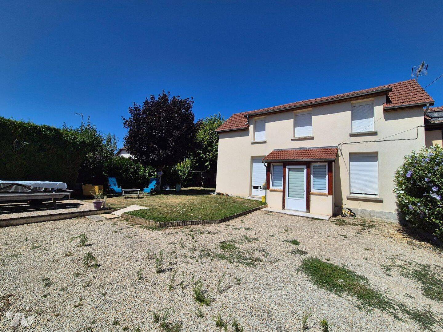 Maison 4 pièces 67 m² · à Saint-Julien-les-Villas · 67 m² · 159 000 €