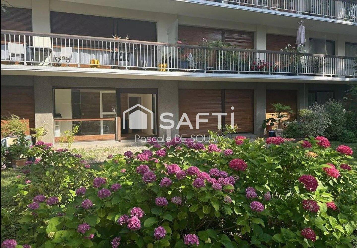 Appartement 1 pièce 25 m² · à Rueil-Malmaison · 25 m² · 1 050 €/mois