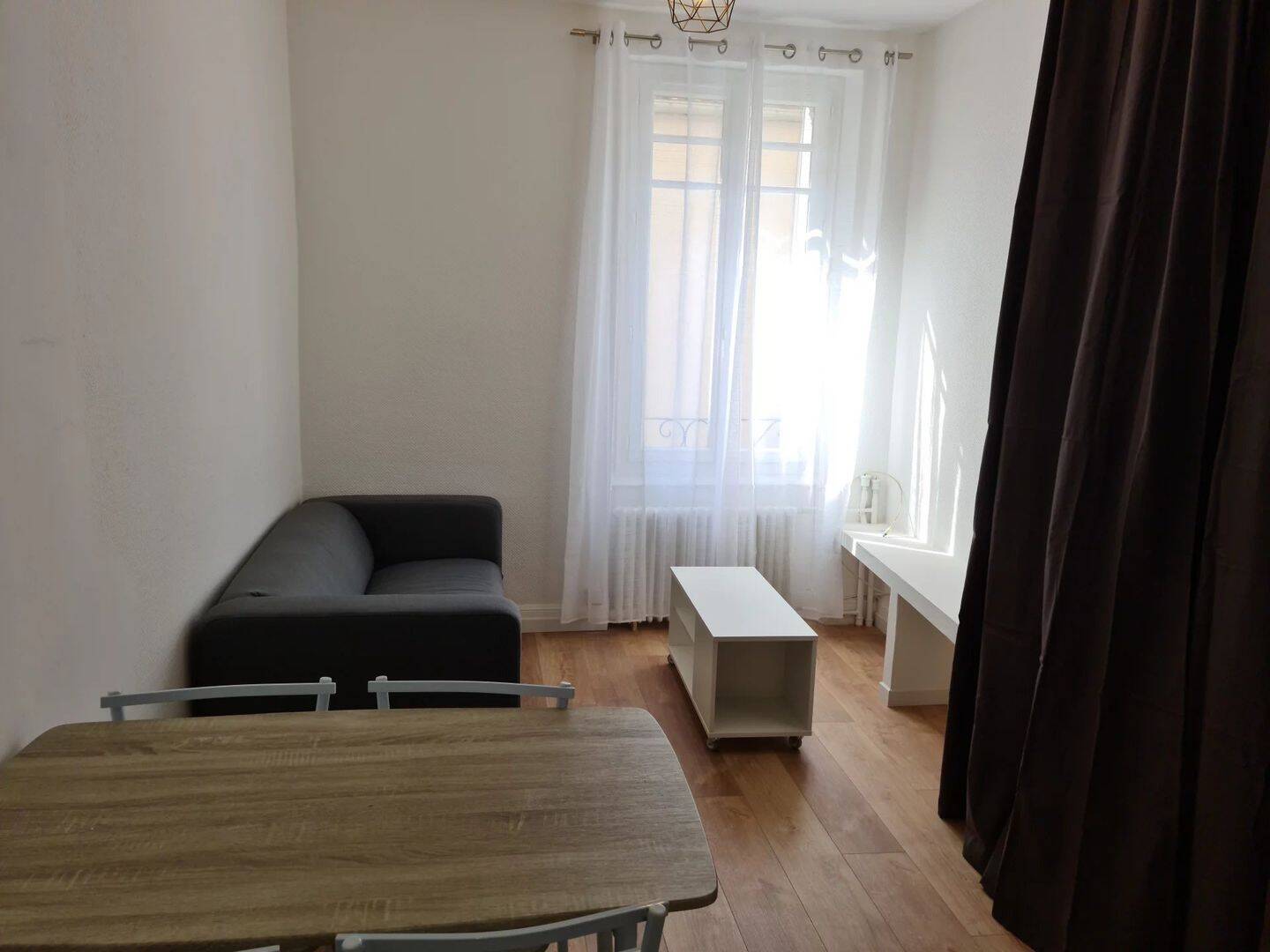Appartement 3 pièces 49 m² · à Clermont-Ferrand · 48,9 m² · 671 €