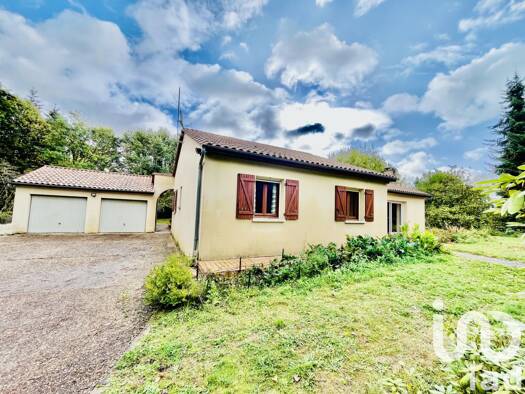 Maison de plain-pied à vendre 220 000 € 4 pièces 3 chambres 120 m² 2 182 m² de terrain Antonne-et-Trigonant 24420