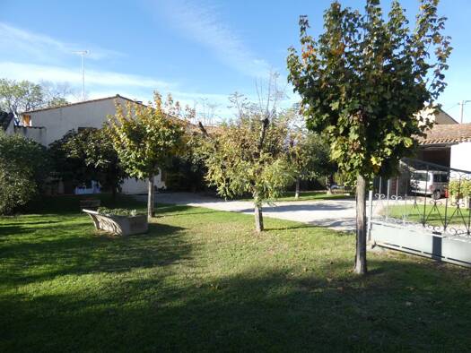 Ferme à vendre 415 000 € 4 pièces 3 chambres 160 m² 3 951 m² de terrain Saïx 81710