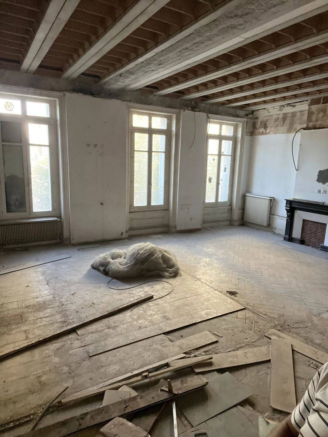 Appartement 4 pièces 88 m² · à Saint-Étienne · 88 m² · 85 000 €