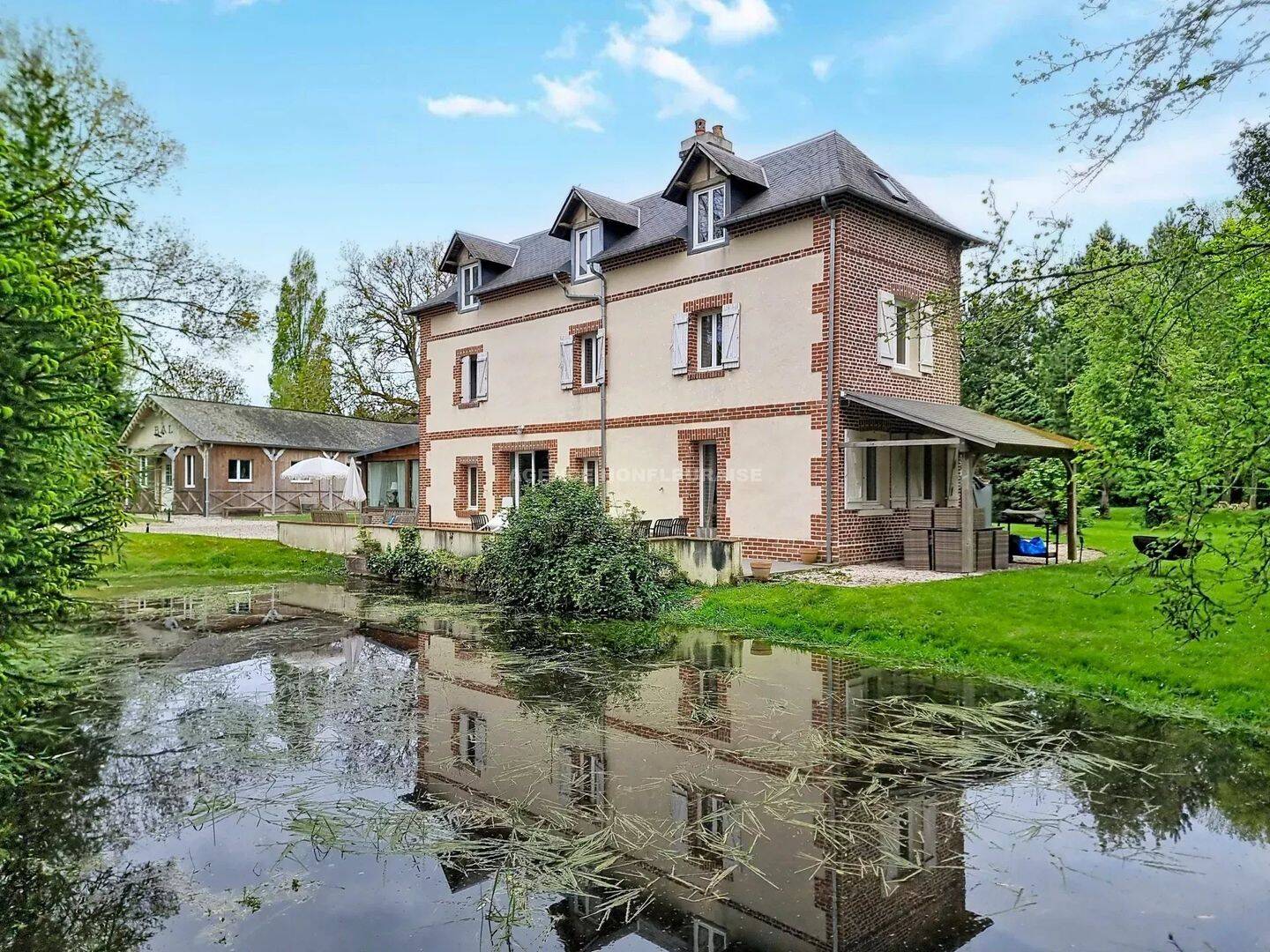 Maison 11 pièces 210 m² · à Trouville-sur-Mer · 210 m² · 1 300 000 €