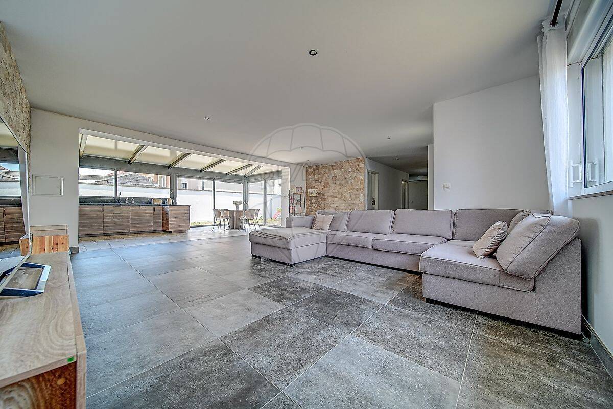 Maison 4 pièces 150 m² · à Conflans-en-Jarnisy · 150 m² · 329 000 €