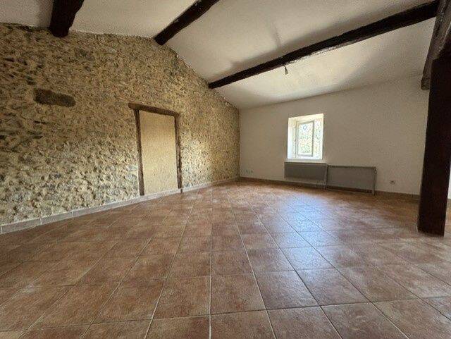 Appartement 1 pièce 39 m² · à Villemoustaussou · 39 m² · 432 €