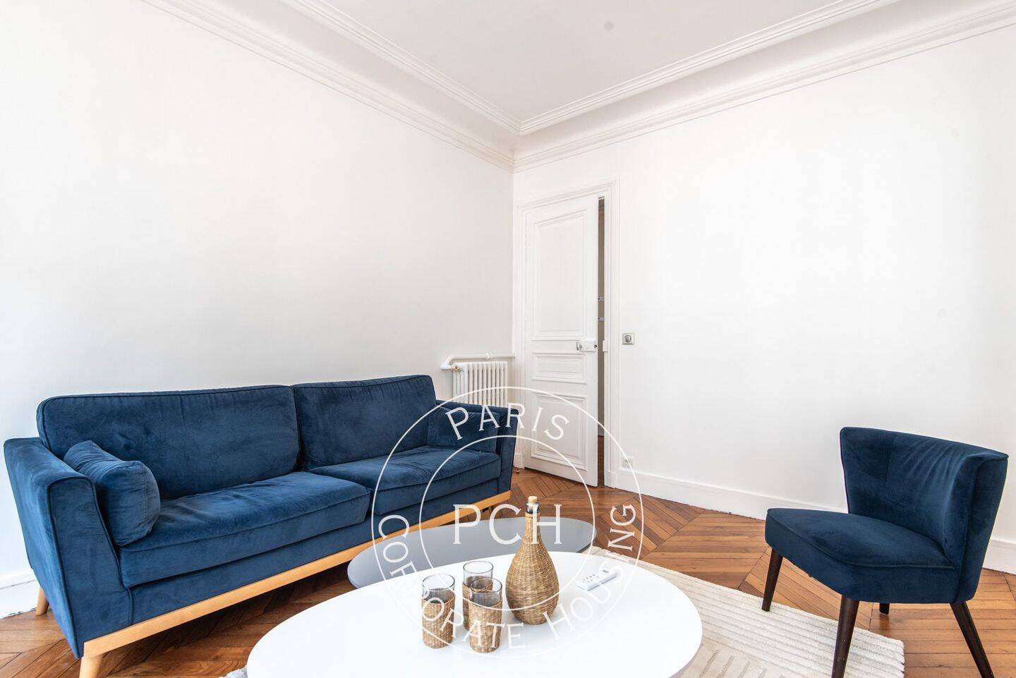Appartement 3 pièces 72 m² · à Paris 15ème Arrondissement · 72 m² · 2 700 €