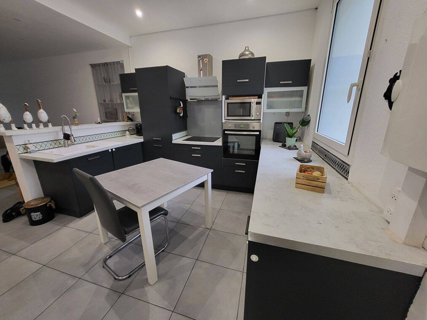 Appartement 2 pièces 47 m² · à Saint-Martin-de-Crau · 47,4 m² · 180 000 €