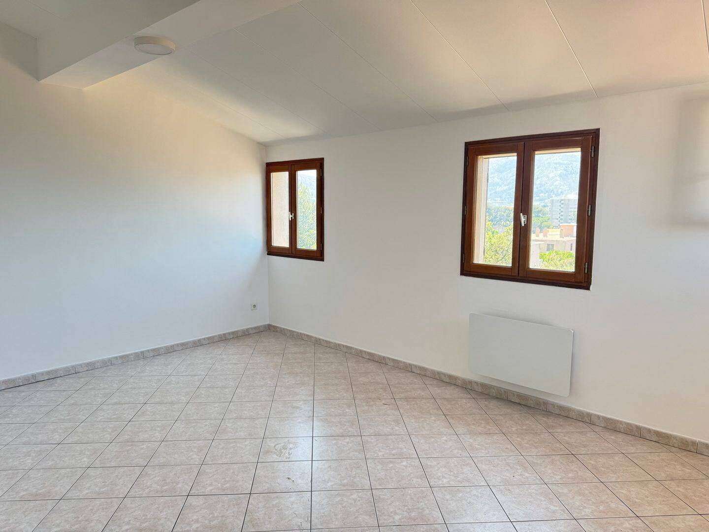 Appartement 2 pièces 38 m² · à Marseille 9ème Arrondissement · 38 m² · 730 €/mois