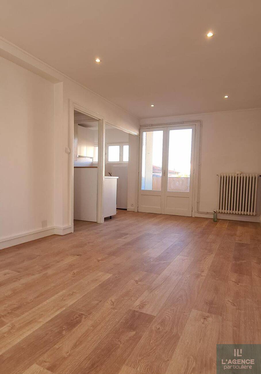 Appartement 4 pièces 63 m² · à Toulouse · 62,8 m² · 908 €/mois