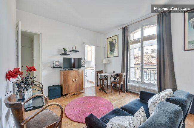 Appartement 3 pièces 43 m² · à Paris 18ème Arrondissement · 43 m² · 2 041 €