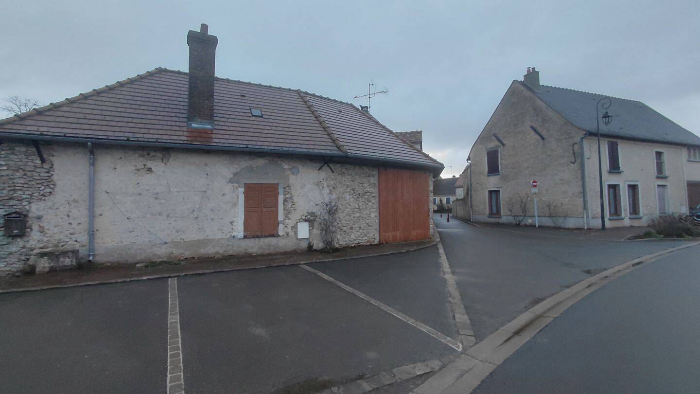 Maison 3 pièces 80 m² · à Garancières-en-Beauce · 80 m² · 98 000 €