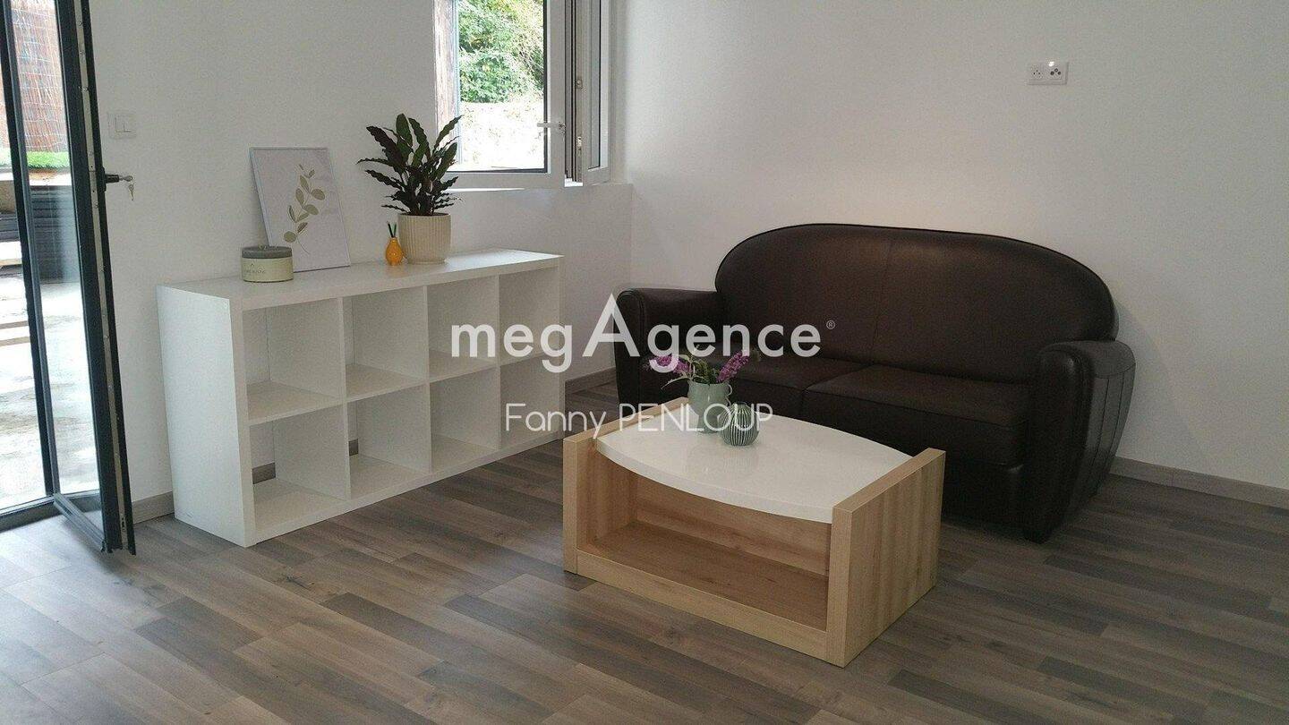 Appartement 2 pièces 47 m² · à Saint-Senier-sous-Avranches · 47 m² · 600 €