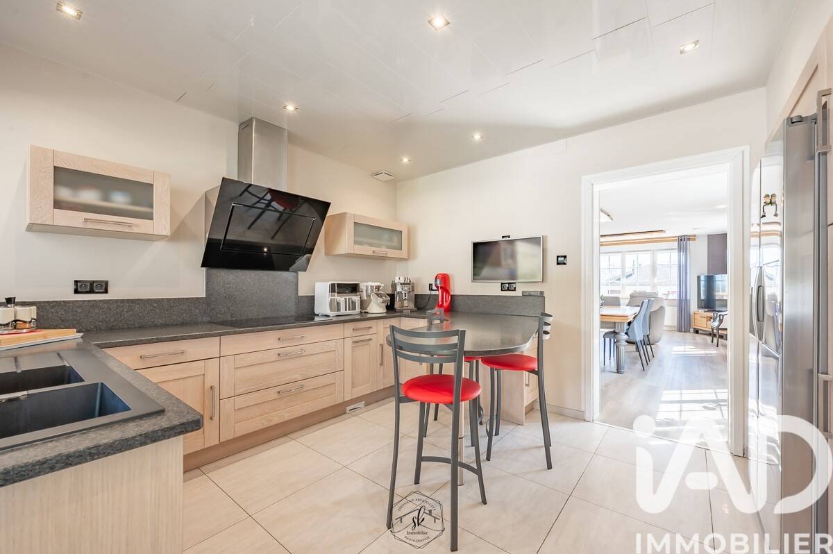 Maison 5 pièces 135 m² · à Vitry-sur-Orne · 135 m² · 399 000 €