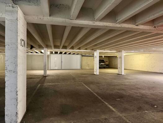 Parking à vendre 14 000 € 12 m² Olympiades-Choisy Paris 13ème arrondissement 75013