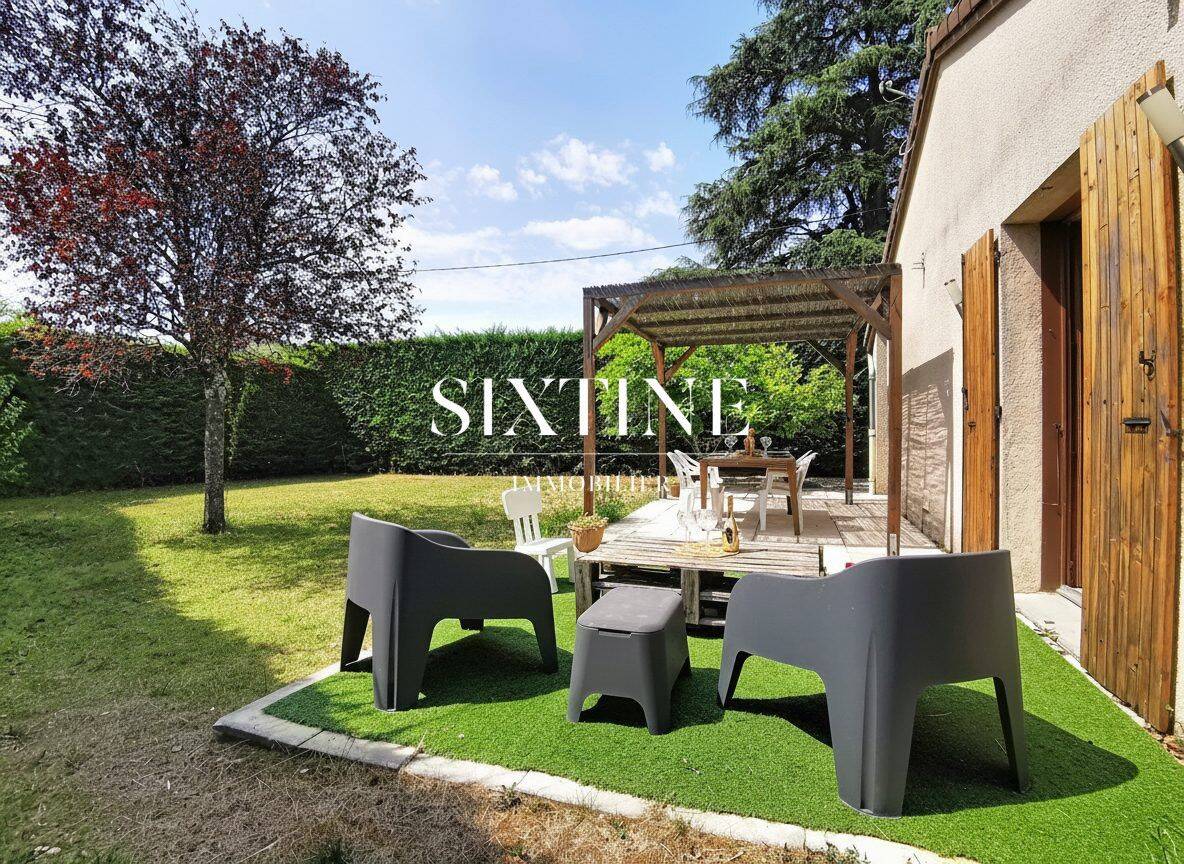Maison 4 pièces 100 m² · à Roussillon · 100 m² · 235 000 €