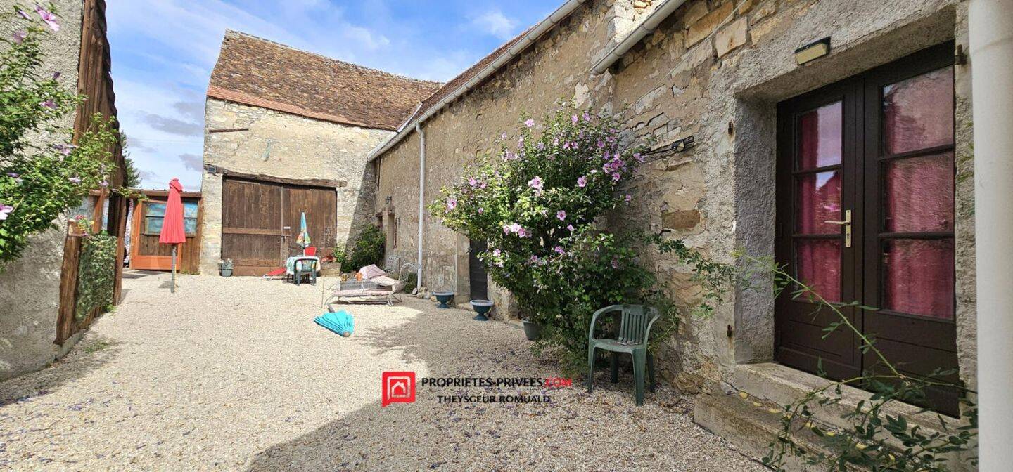 Maison 9 pièces 400 m² · à Aufferville · 400 m² · 370 000 €