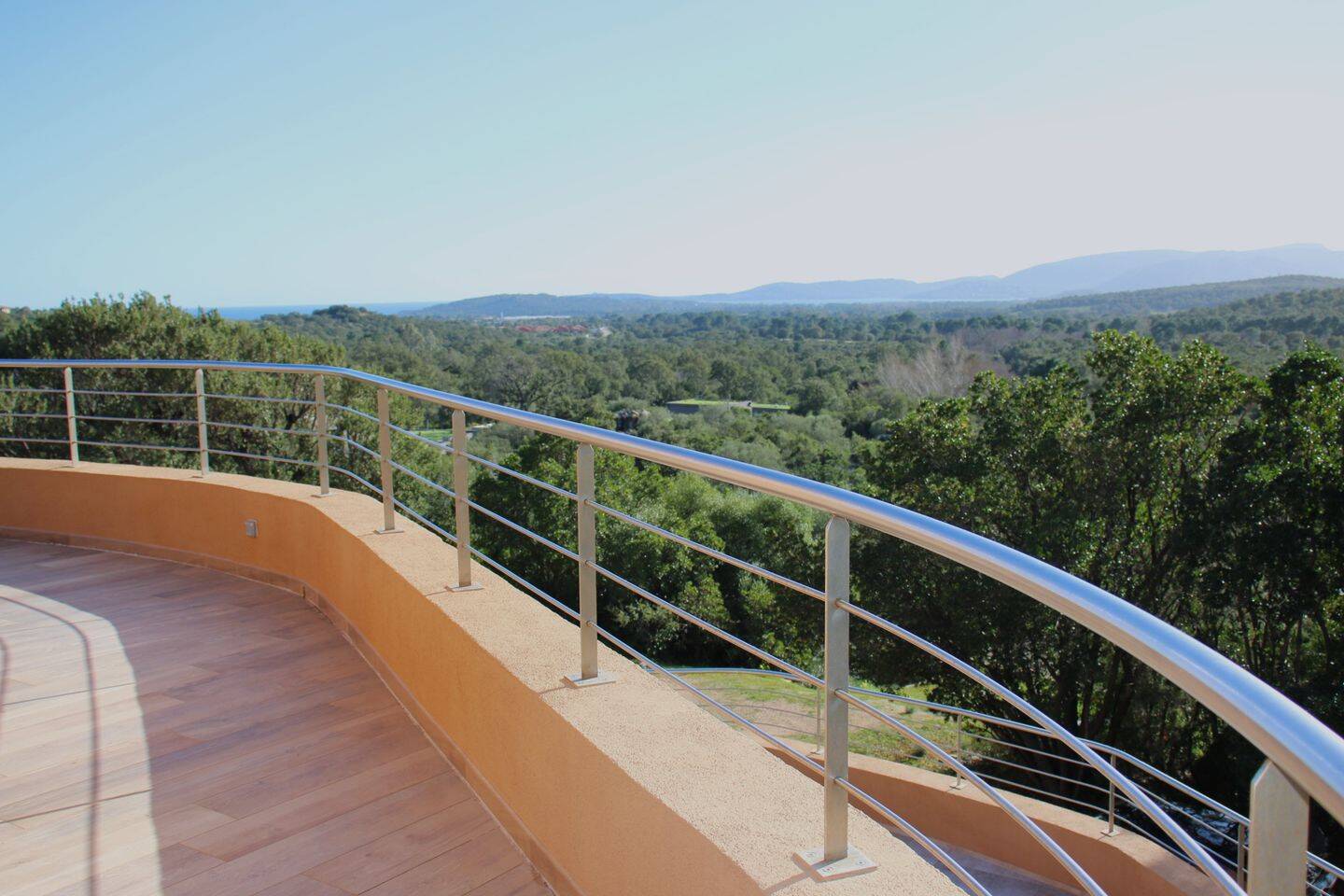 Maison 7 pièces 326 m² · à Lecci · 326 m² · 4 095 000 €