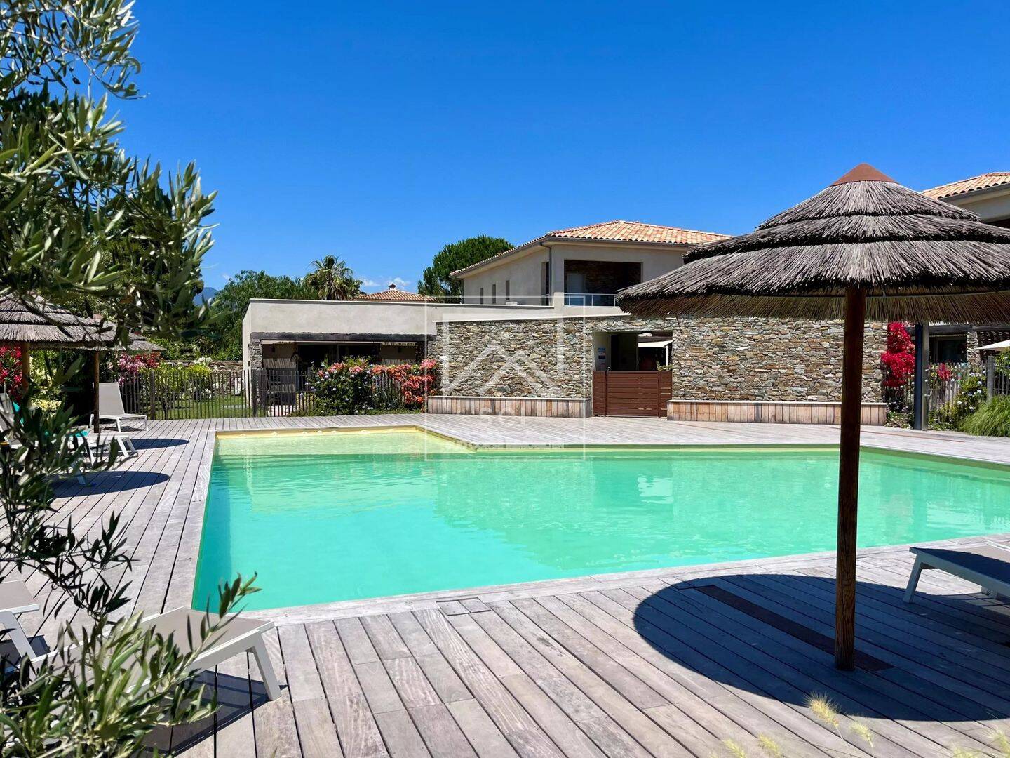 Appartement 4 pièces 80 m² · à Lecci · 80 m² · 598 000 €