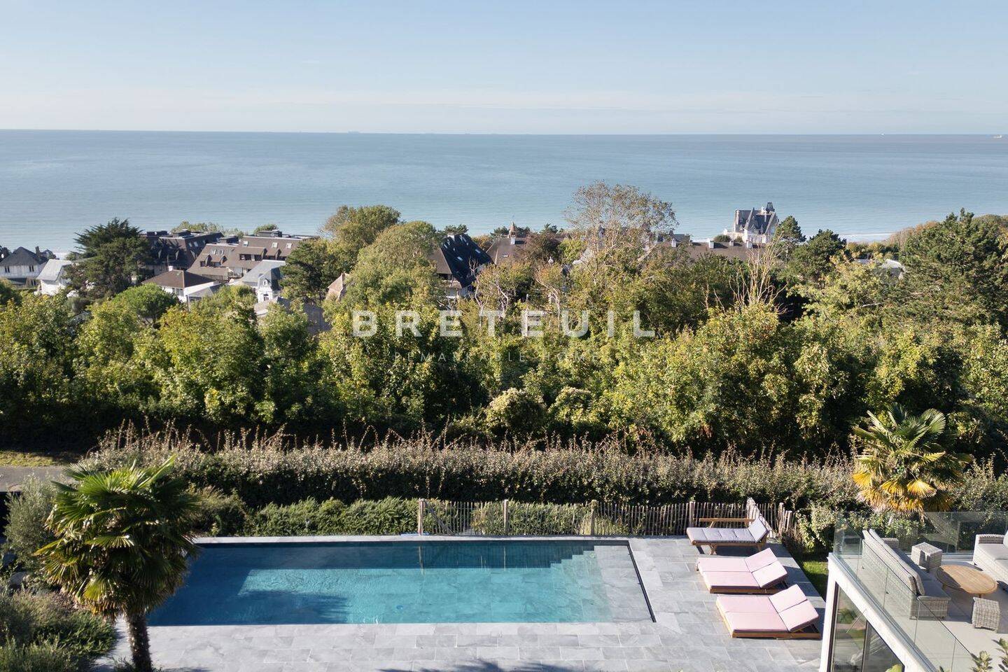 Maison 8 pièces 230 m² · à Benerville-sur-Mer · 230 m² · 1 890 000 €
