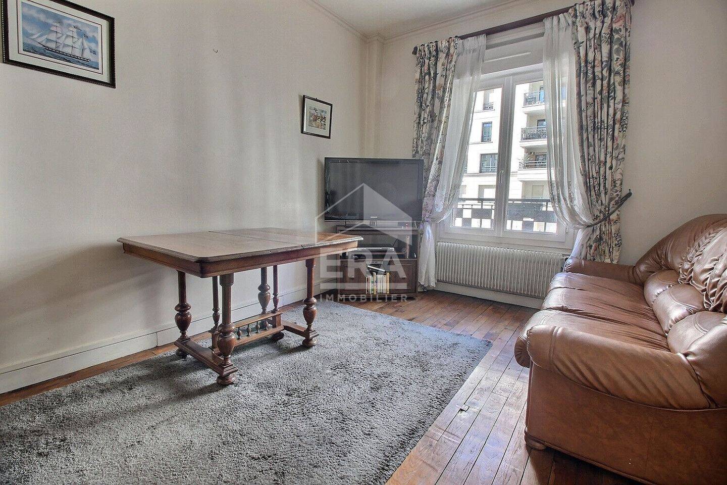 Appartement 3 pièces 51 m² · à Saint-Ouen-sur-Seine · 51 m² · 310 000 €