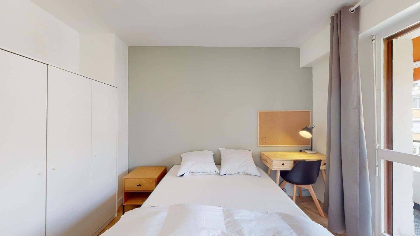 1 pièce 15 m² · à Mérignac · 15 m² · 580 €/mois
