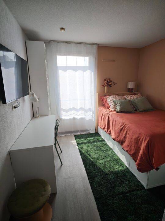 Appartement 1 pièce 18 m² · à Nîmes · 18 m² · 550 €