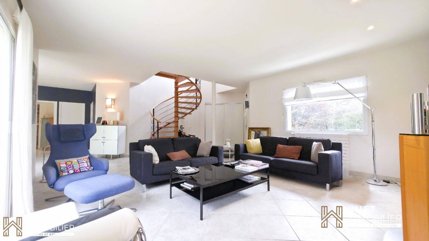 Maison 7 pièces 173 m² · à Bruz · 173 m² · 645 000 €