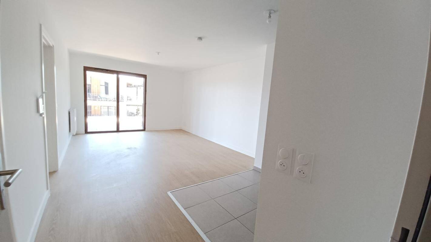Appartement 2 pièces 44 m² · à Bordeaux · 44 m² · 779 €/mois