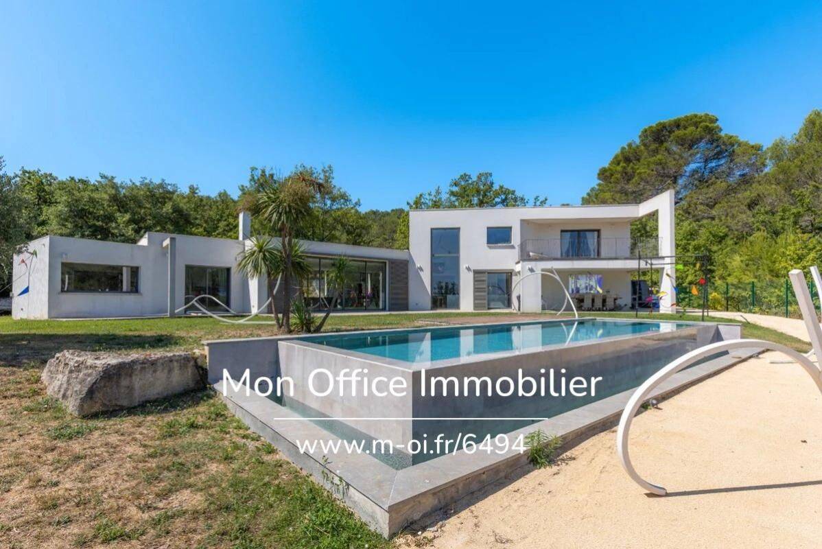 Maison 7 pièces 272 m² · à Aix-en-Provence · 272 m² · 1 490 000 €