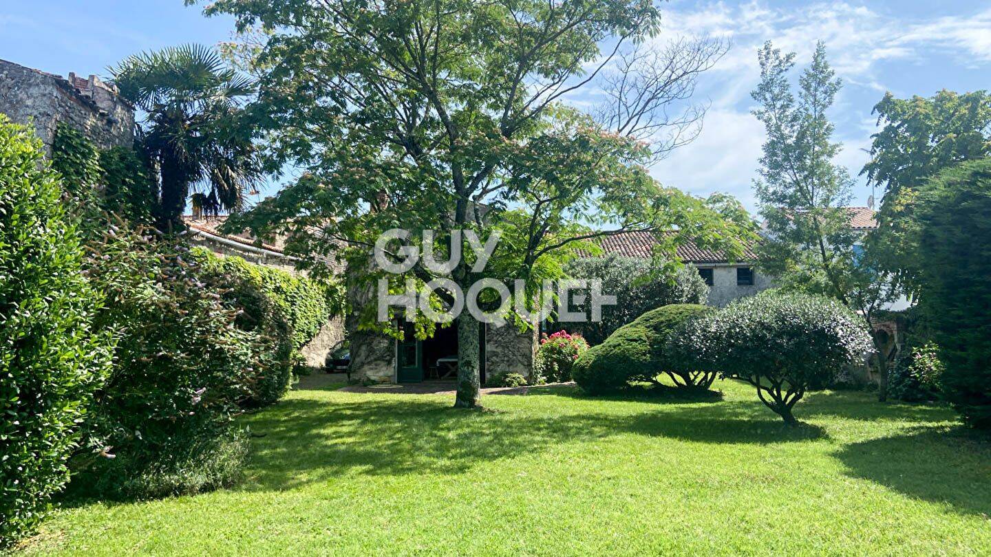 Maison 7 pièces 303 m² · à Arvert · 303 m² · 347 700 €
