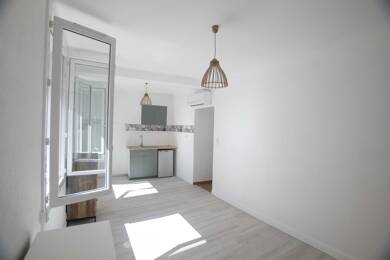 Appartement à louer 555 € 1 pièce 35 m² Étage 1/3 Saint Martin Perpignan 66000