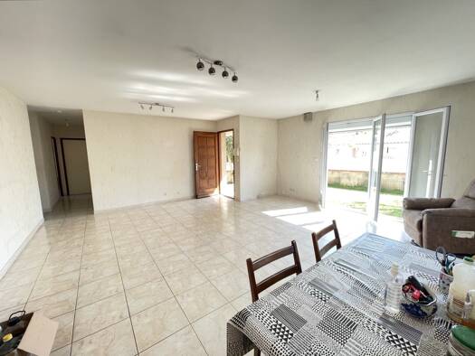 Maison de plain-pied à vendre 422 000 € 4 pièces 3 chambres 93 m² Lavérune 34880