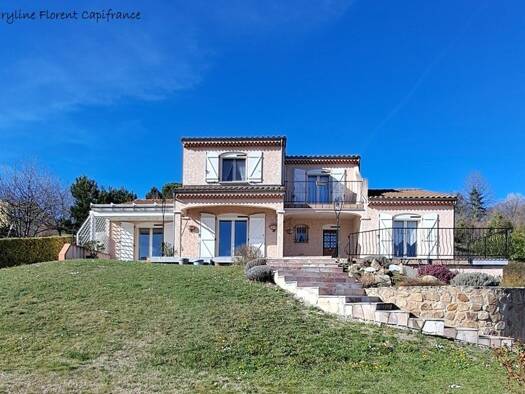 Maison à vendre 529 000 € 7 pièces 5 chambres 173 m² 1 200 m² de terrain La Roche-Blanche 63670