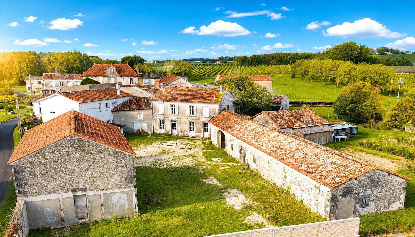 Maison 5 pièces 120 m² · à Verrières · 120 m² · 114 990 €